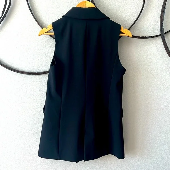 Zara Vest - Picture 3 of 3